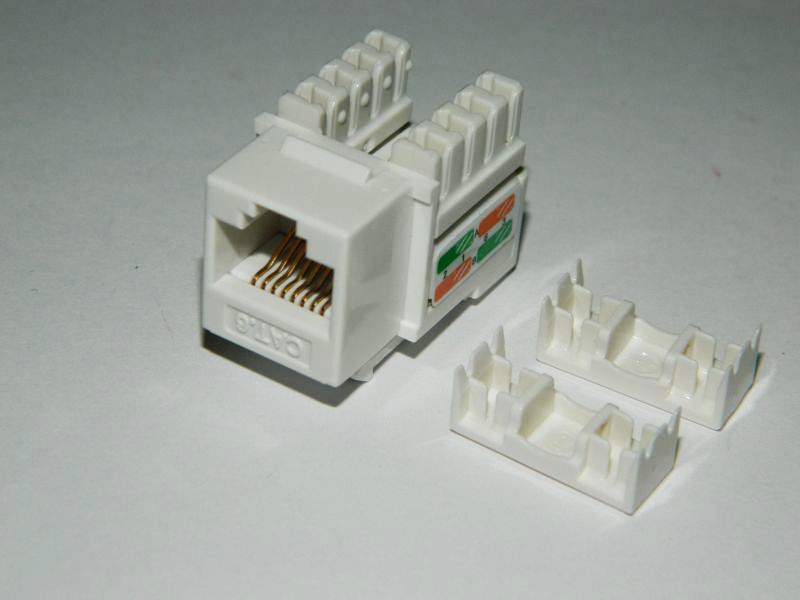 Модуль Keystone неэкранированный, RJ-45, cat.5e, тип ножей Dual Type, универсальный, белый, Netko